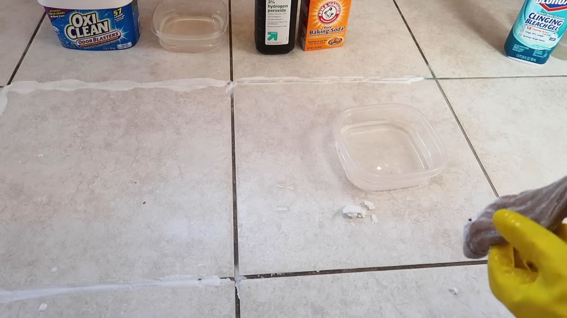 Cleaning grout with OxiClean