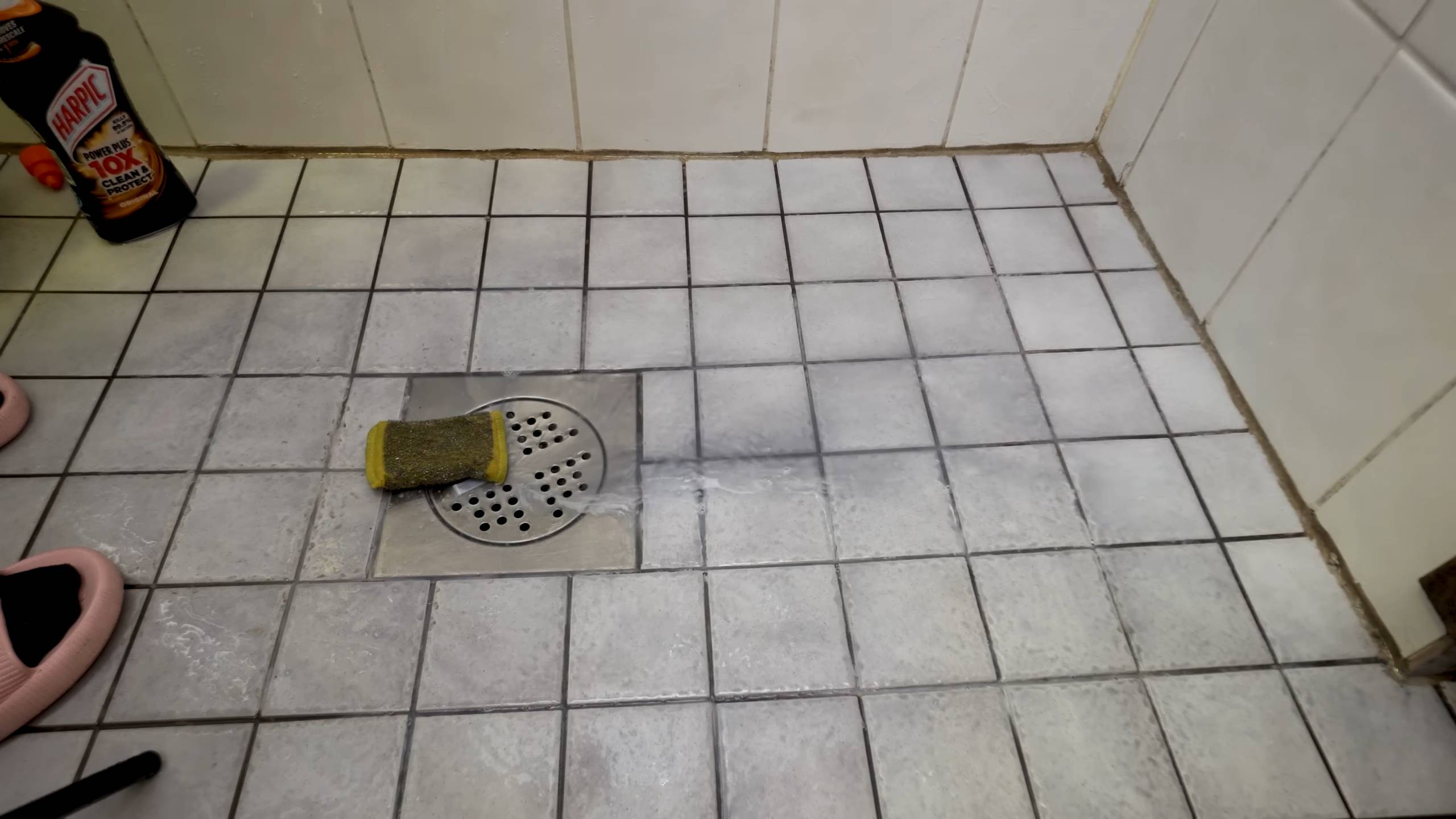 Acid Toilet Cleaner Uses